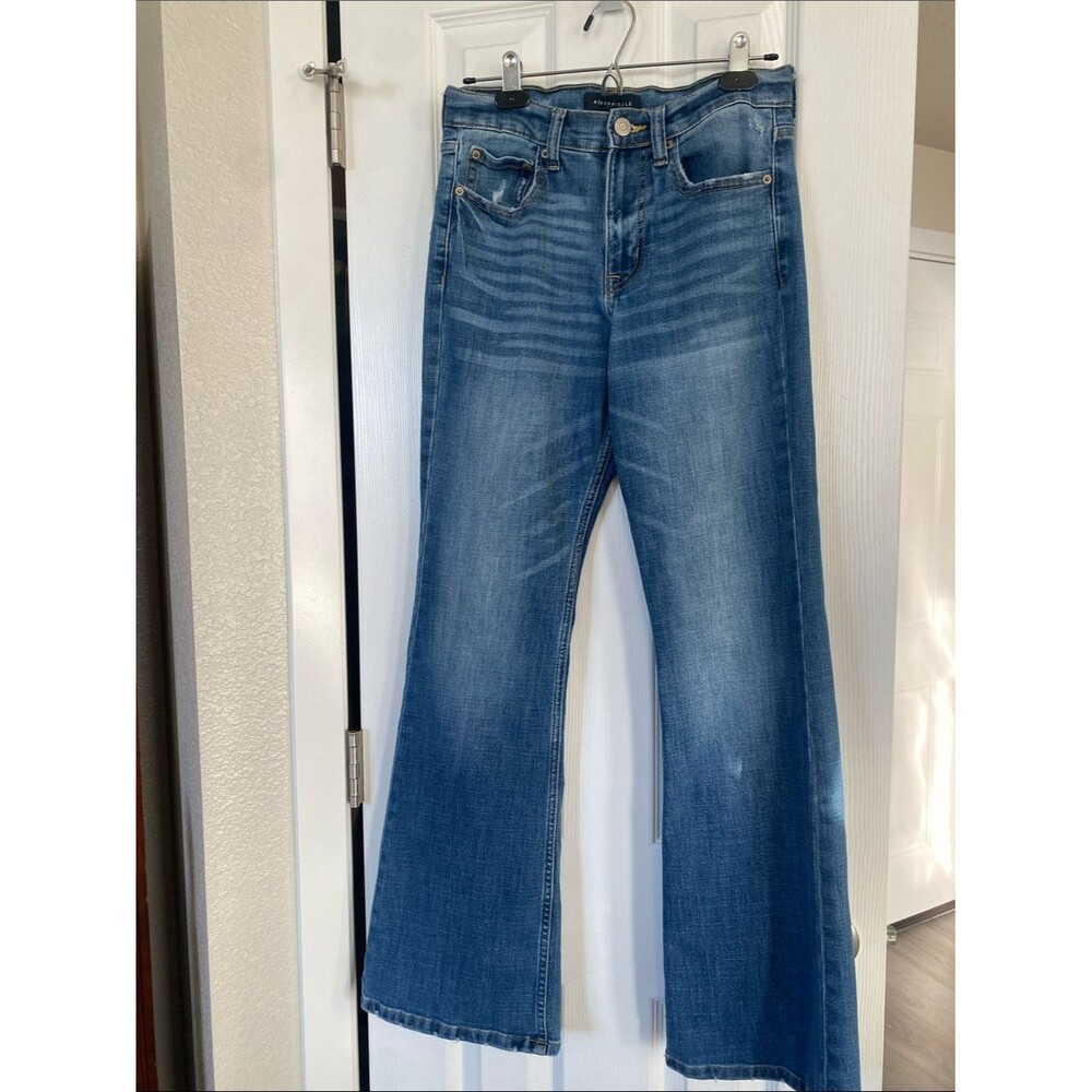 Aeropostale High Rise Medium Blue Flared Jeans Size 6
